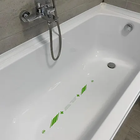 Iako Premium Năvodari