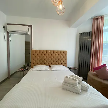 Iako Premium Appartement Năvodari